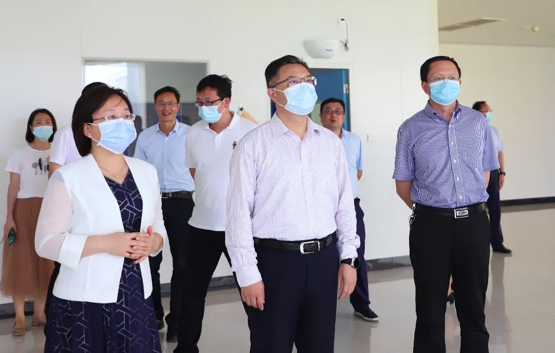 连云港市开发区重点工业项目观摩会走进ag真人官方网药业