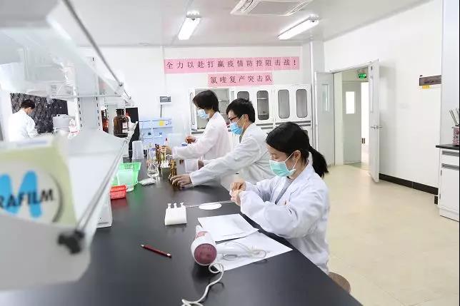 【初心如磐，使命在肩】我为药品研发昼夜攻关，你为抗疫增援远走湖北