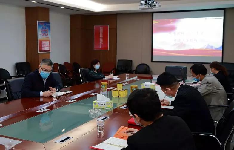 广药集团总经理杨军到白云山优惠活动办理大厅公司调研