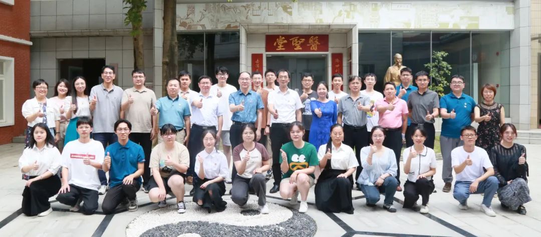 青春开放 乘梦启航——白云山优惠活动办理大厅公司召开2023年新员工碰头会